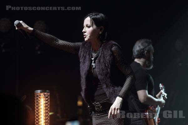 THE CRANBERRIES - 2017-05-04 - PARIS - Olympia - 